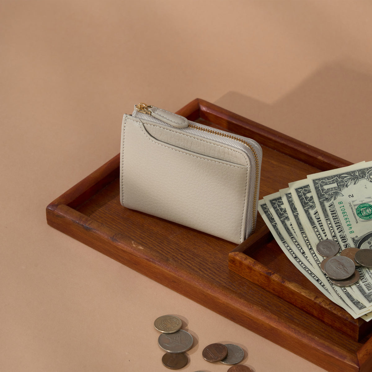 Alba L zip Wallet｜Soft Leather
